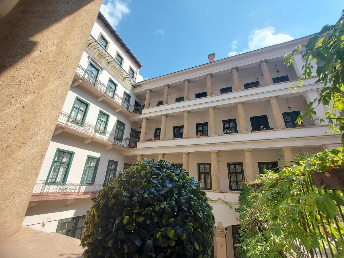 Home City Center Terrace Apartment Budapest Exterior photo