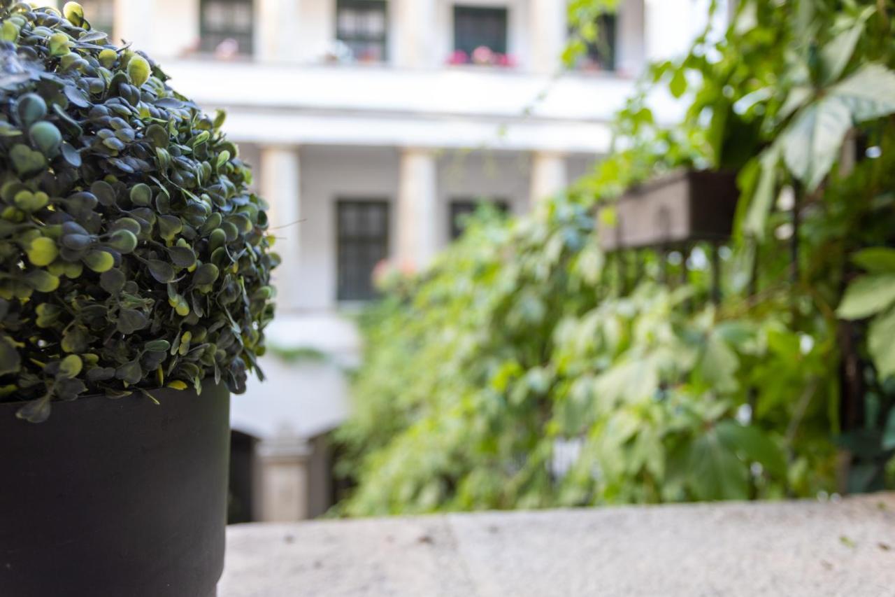 Home City Center Terrace Apartment Budapest Exterior photo