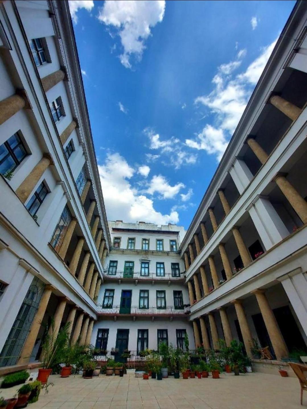 Home City Center Terrace Apartment Budapest Exterior photo