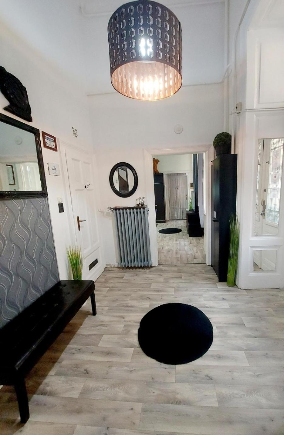 Home City Center Terrace Apartment Budapest Exterior photo